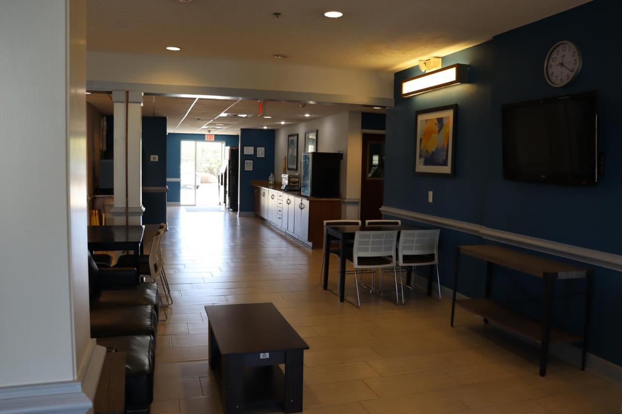Microtel Inn & Suites By Wyndham Columbus Near Fort Moore Eksteriør billede