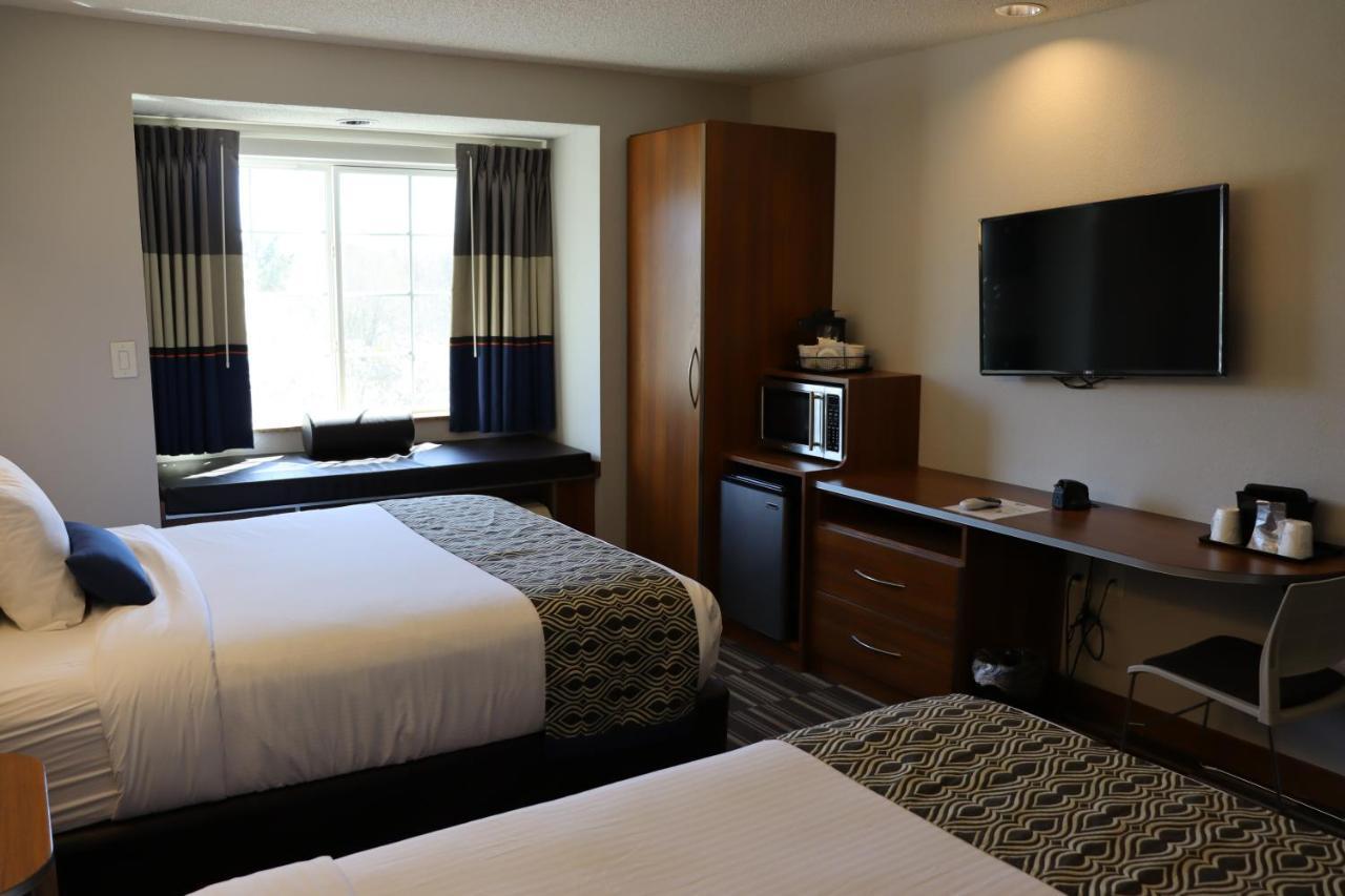Microtel Inn & Suites By Wyndham Columbus Near Fort Moore Eksteriør billede
